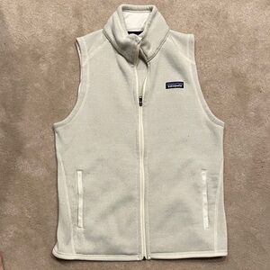 Patagonia Off-White Fleece Vest